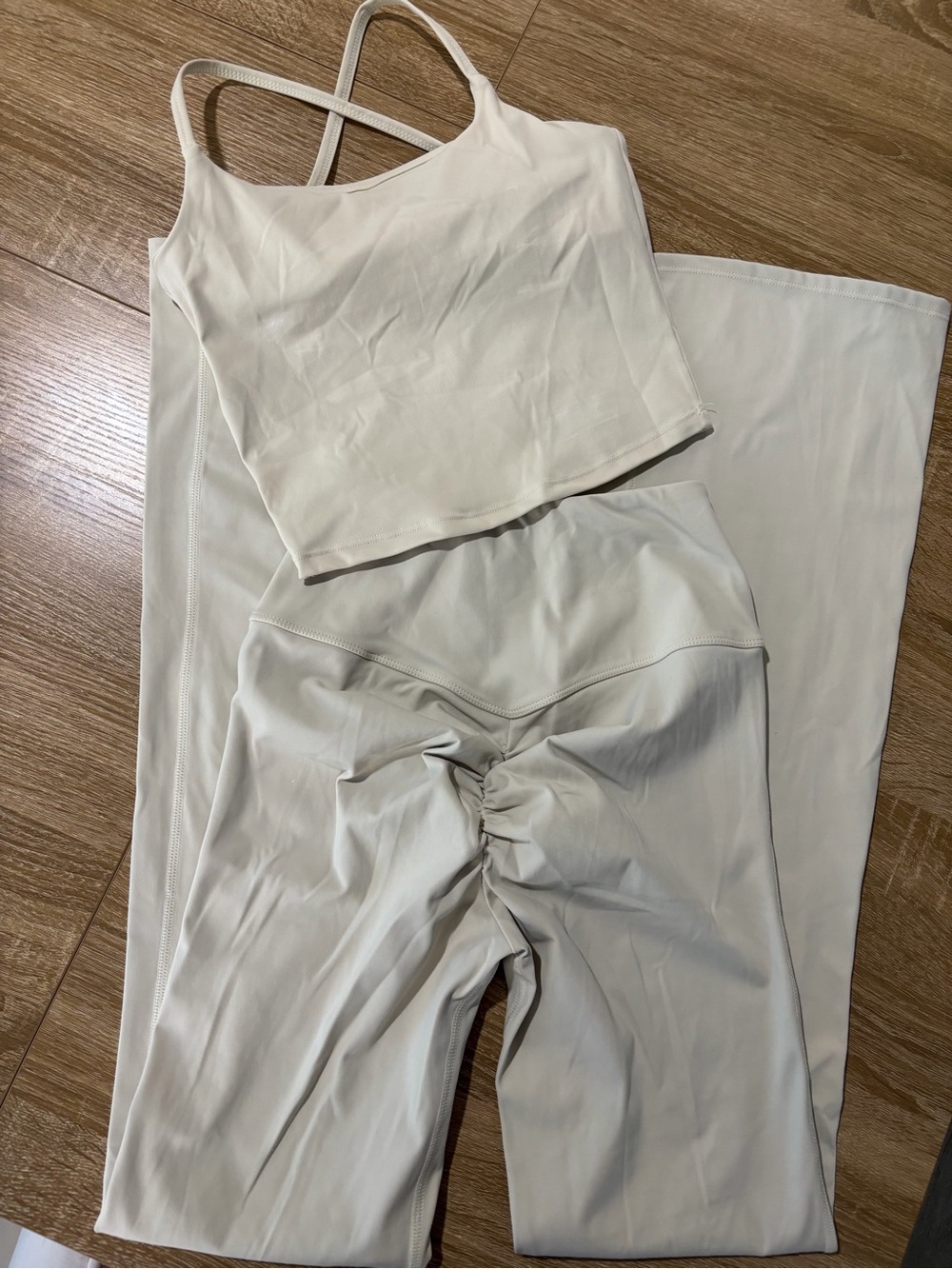 Fashion Nova Cream High-Waist Ruched Leggings Set with Crop Tank
